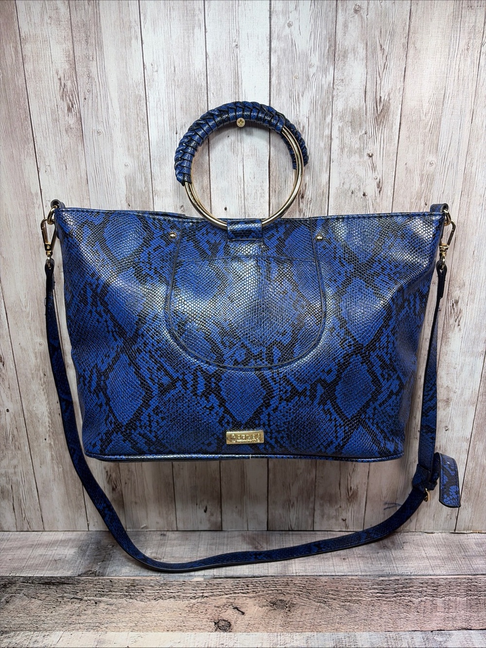 CARLOS by Carlos Santana Blue Python Print Handbag Crossbody Bag - Picture 2 of 16